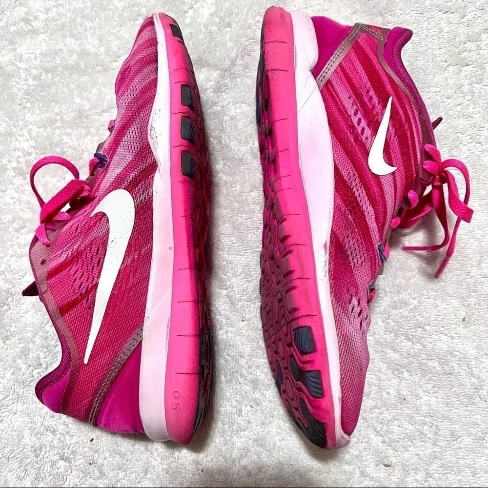 NIKE Women's Free 5.0 TR Fit 5 Print pink Shoes sneakers size 6